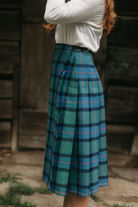 Traditional Scottish Kilt Women