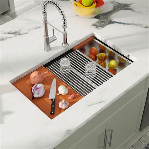 Dcolora 33 Inch Double Bowl Undermout Kitchen Sink Workstation