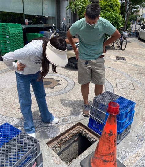 高雄「這里」驚見大洞 白喬茵嚇喊：可以吞掉一個人 政治 中時新聞網