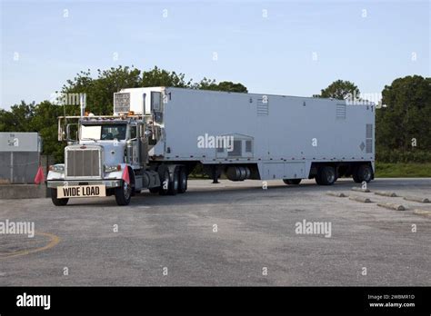 Cape Canaveral Ban Al Kennedy Space Center Della Nasa In Florida