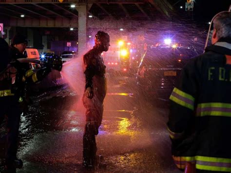 Helicopter Crash In Manhattans East River Kills All 5 Passengers