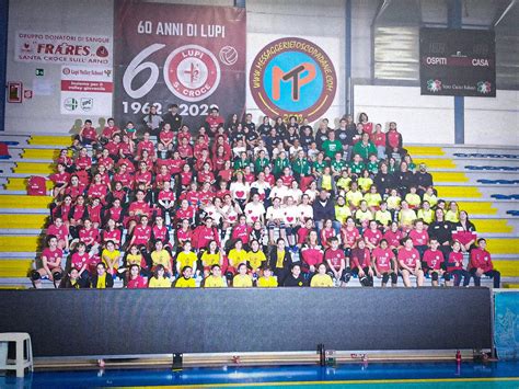 Grande Successo Per La Manifestazione Volley In Maschera Squadre