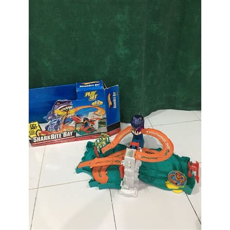 Hot Wheels SharkBite Bay Set Used Shopee Malaysia