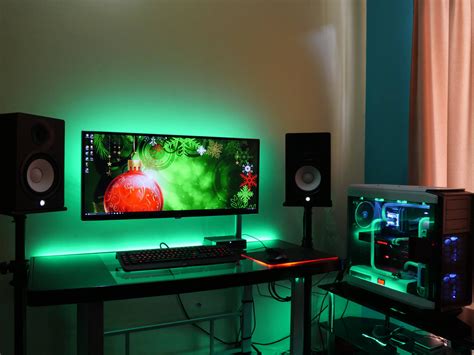 Latest setup finished in time for Christmas. | Gaming setup, Computer ...