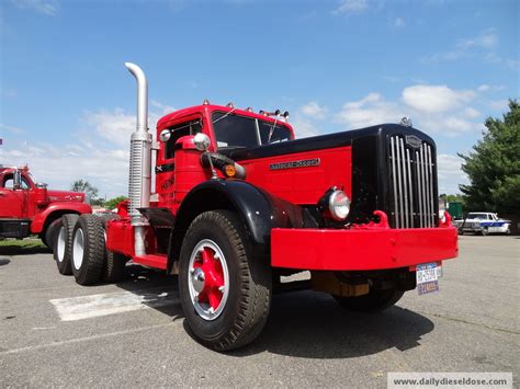 Autocar Mondays – 1949 DC100 Autocar Semi Truck