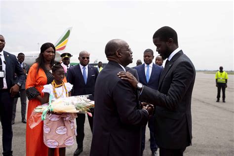 Le Président Sénégalais Bassirou Diomaye Faye Entame Sa Première Visite