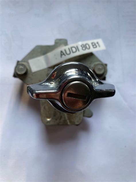 Audi 80 B1 zamek klapy tył 11800238893 oficjalne archiwum Allegro