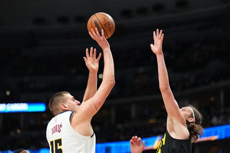 Le Mvp De La Nuit Nikola Jokic Reprend Ses Bonnes Habitudes • Basket Usa