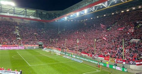 Einfach Nur Peinlich Fans Des Fc Kaiserslautern Schockiert Ber