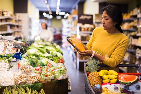 Desplome histórico Ventas del retail chileno se desploman un 20 1 en