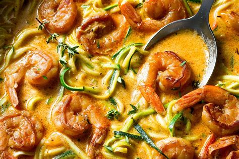 Zucchini Noodles With Shrimp Sauce Recipe — Eatwell101