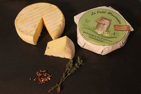 PETIT MOURNIER NATURE Fromages Jura Fruitière du Temps Comté à Montrond