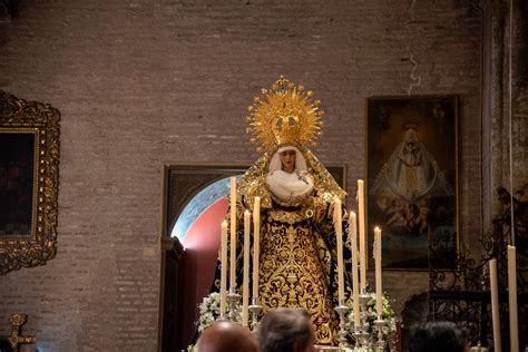 El Traslado De La Esperanza De Triana A Santa Ana