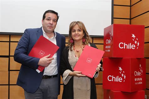 Imagen de Chile y TVN firman alianza estratégica para potenciar al país