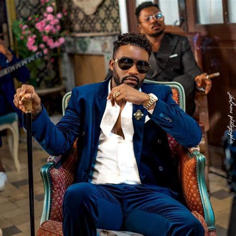 Musique Fally Ipupa D Voile Le Clip De Sa Chanson Science Fiction