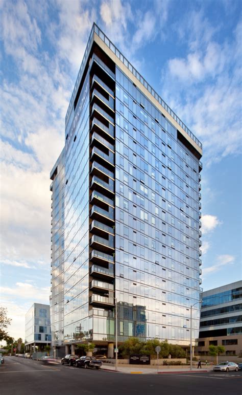 Columbia Square Residential Tower | House & Robertson Architects, Inc.