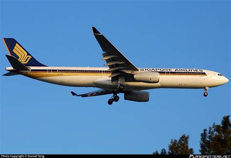 9V STK Singapore Airlines Airbus A330 343 Photo By Daniel Tang ID