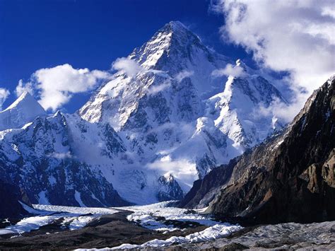 Mountain Ranges in Gilgit-Baltistan Pakistan - Trango Tours