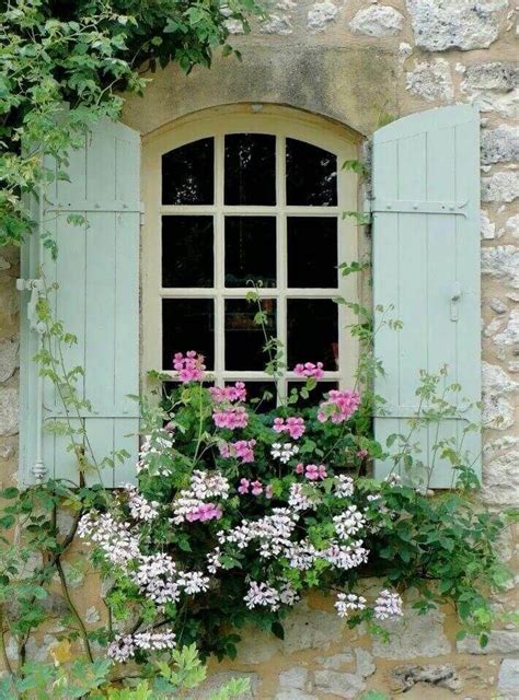 Cottage Garden Ideas For A Blissful Yard Garden Windows Cottage