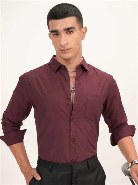 Buy Highlander Burgundy Solid Slim Fit Casual Shirt For Men Online At