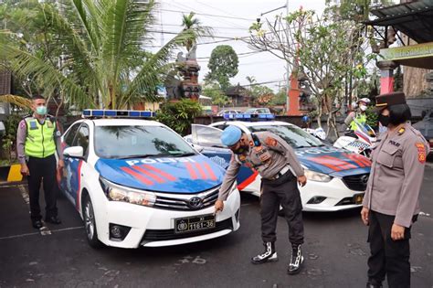 Kapolres Badung Pimpin Pemeriksaan Gaktibplin Dari Tim Subbidprovos