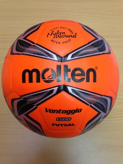 Bola Futsal Molten F9v 1500 Vantaggio Nylon Original Garansi 100