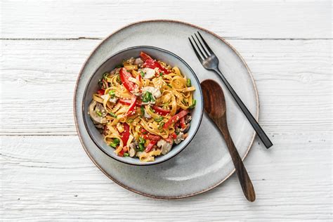 Asiatische Gem Se Nudeln Rezept Hellofresh