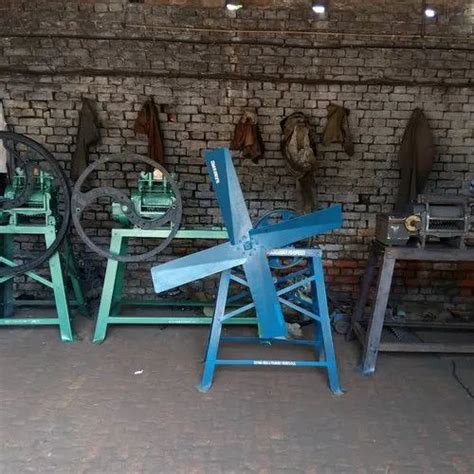 Iron Winnowing Fan, Menual at Rs 3500/piece in Varanasi | ID: 22762911033