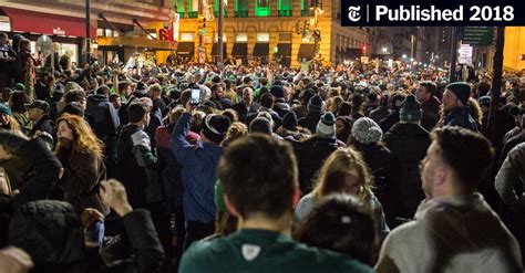 In Philadelphia, the Ultimate Eagles Celebration Awaits - The New York Times