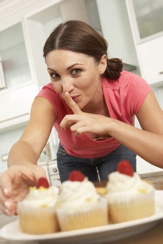 Lo Que Pasa En Tu Cuerpo Cuando Dejas De Comer Az Car Burbuja Info