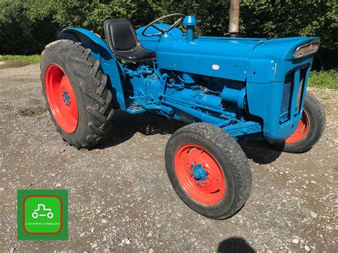 Fordson Super Dexta All Works Vintage Tractor See Video Sold Car