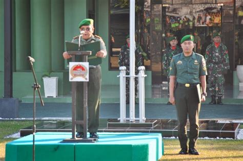 Upacara Bendera Tingkatkan Semangat Prajurit Kodim 0817 Gresik Dalam