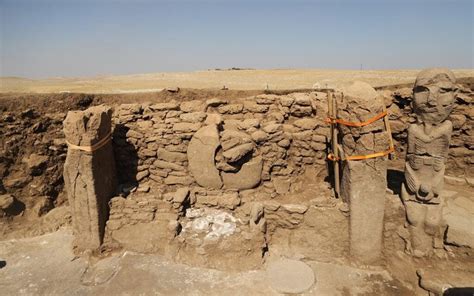 New statues found in Göbekli Tepe and Karahan Tepe Archaeology News