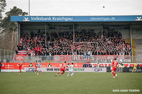 26 SV Sandhausen SSV Jahn Hans Jakob Tribüne