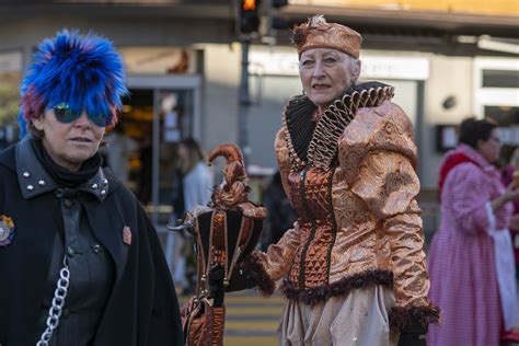 13 02 2024 Krienser Fasnachtsumzug Galli Zunft Kriens Galli Zunft