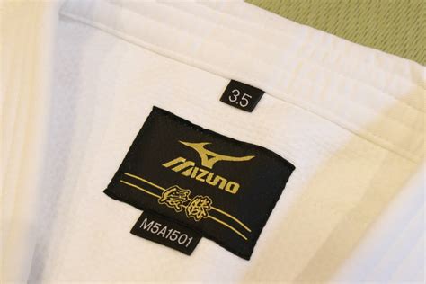 Yahooオークション ミズノ Mizuno 全柔連・ijf新規格基準モデル 柔