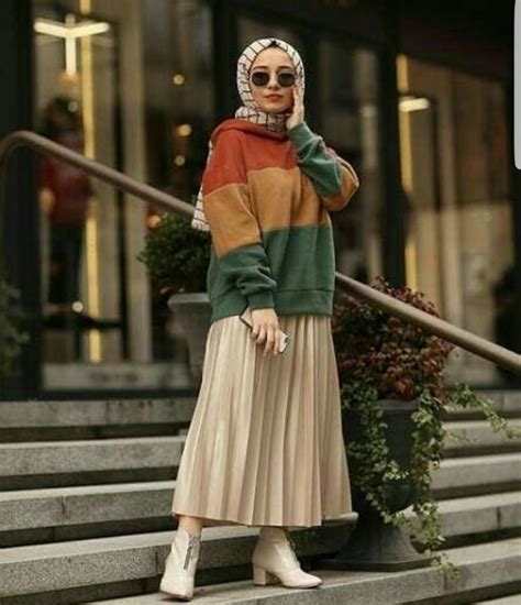 21 Modest Ways To Style Long Pleated Skirts With Hijab Fashion Zahrah