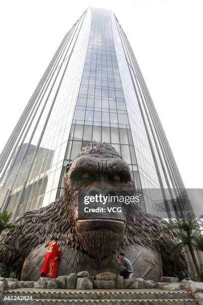 King Kong Statue Photos and Premium High Res Pictures - Getty Images