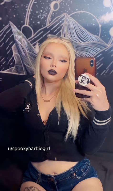 Here’s My Makeup Look For Today 🖤 Is My Style Goth Or Emo R Gothicmakeup