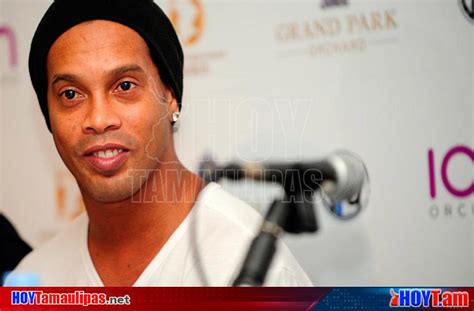 Hoy Tamaulipas Brasilenio Ronaldinho Anuncia Su Retiro Del Futbol