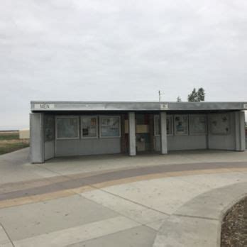 BUTTONWILLOW I-5 REST AREA - Updated October 2024 - 122 Photos & 47 ...