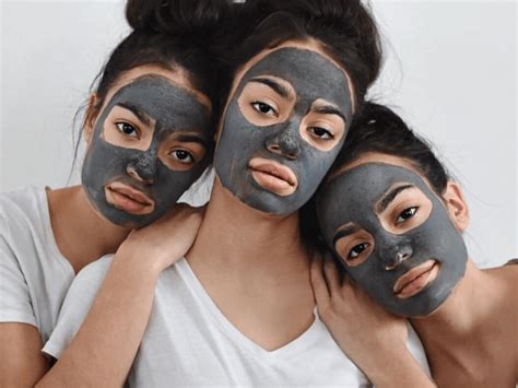 10 Best Face Masks For Oily Skin Society19