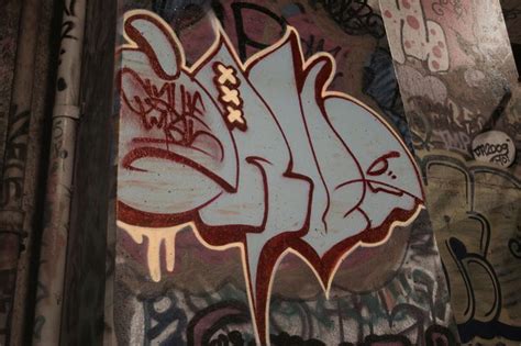 21 best Graffiti Throwies images on Pinterest | Graffiti tagging ...