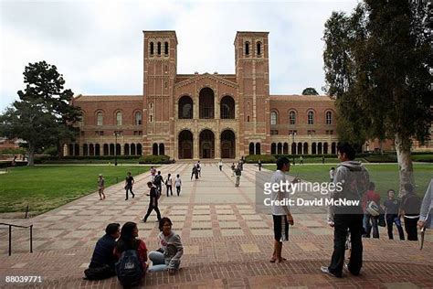 266,314 University Of California Los Angeles Stock Photos, High-Res ...