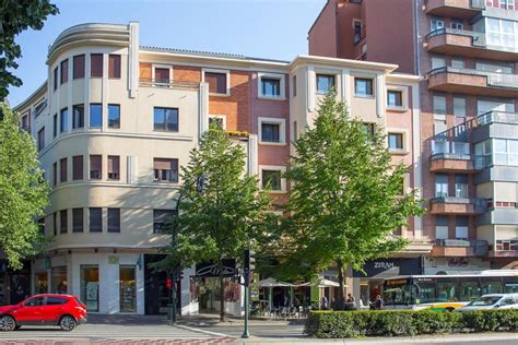 Rehabilitación integral de edificio C CONDE OLIVETO 3 Pamplona IZ4