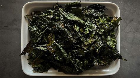 Cómo hacer Chips de Kale al Horno Nómadas Gourmet