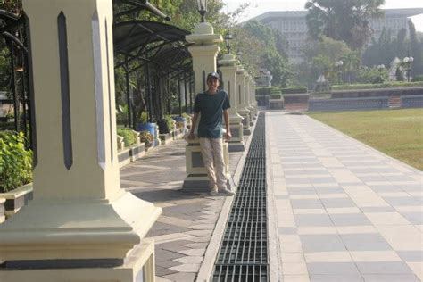 Amazing Surabaya City Sightseeing Tour