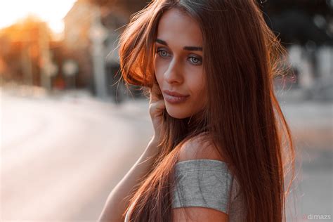 Portrait Bokeh Tanned Brunette Face Blue Eyes Women Dim Khokhlov