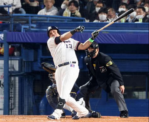 村神様1発出た！ヤクルト先勝 山本由伸緊急降板のオリックスは初戦落とす／日本s第1戦詳細 プロ野球ライブ速報写真ニュース 日刊スポーツ