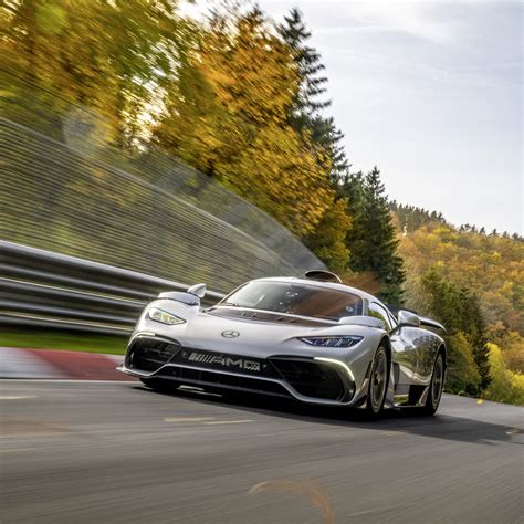 El Mercedes Amg One Equipado Con Neum Ticos Michelin Nuevo Rey En El